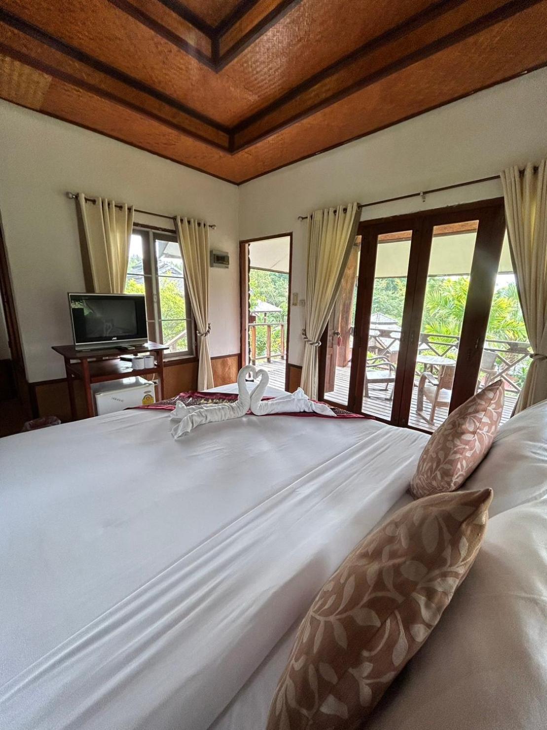Pai Love & Baan Chonphao Resort Экстерьер фото