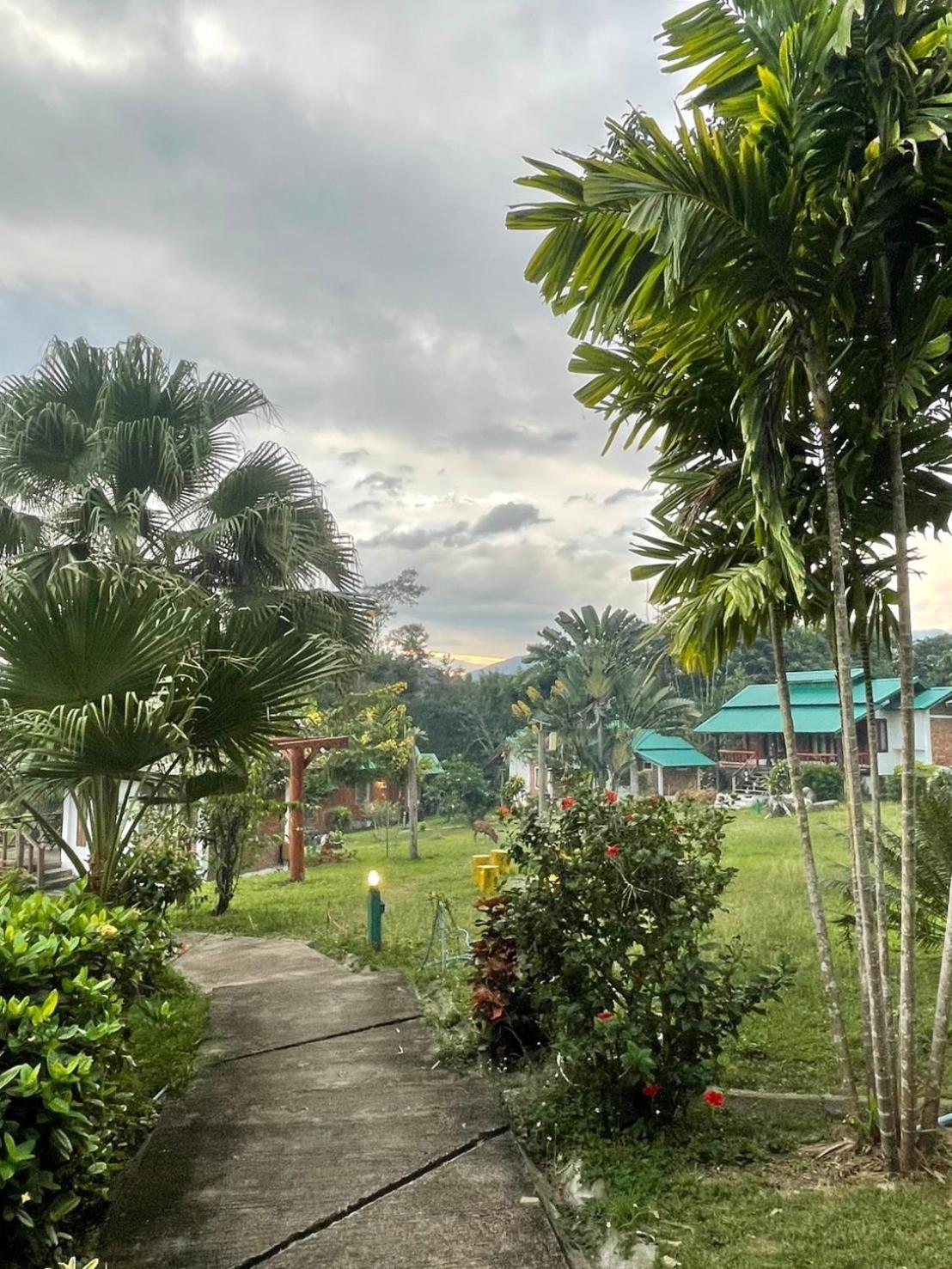 Pai Love & Baan Chonphao Resort Экстерьер фото