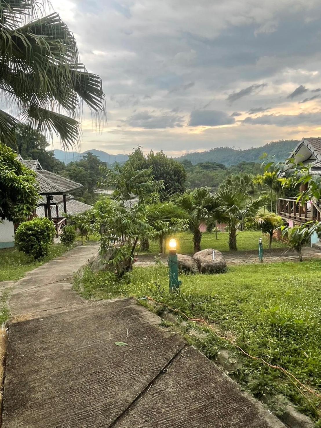 Pai Love & Baan Chonphao Resort Экстерьер фото