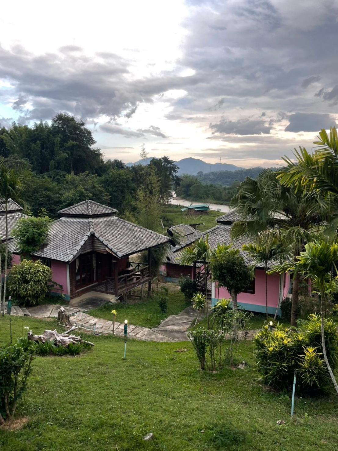 Pai Love & Baan Chonphao Resort Экстерьер фото
