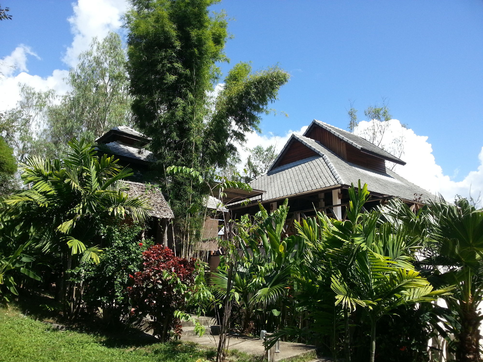 Pai Love & Baan Chonphao Resort Экстерьер фото